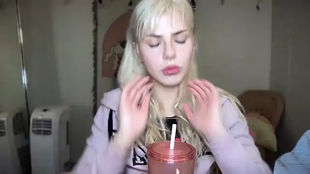 SirenitySirenxx online show from March 2025 11:59:02 PM