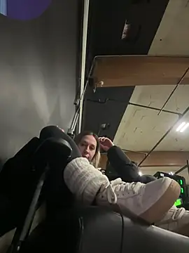 Snapshot of M1ssyk1ssy chatting on January 2025 01:38:01 AM M1ssyk1ssy online show from January 2025 01:38:01 AM