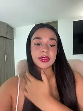 Snapshot of Aitana98_ chatting on May 2026 01:11:01 AM Aitana98 online show from May 2026 01:11:01 AM