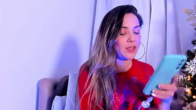 camilawm19 online show from December 2024 02:53:01 AM
