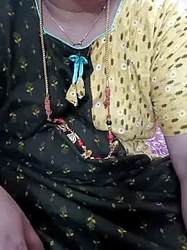 gaurika18 online show from March 2025 07:47:02 PM