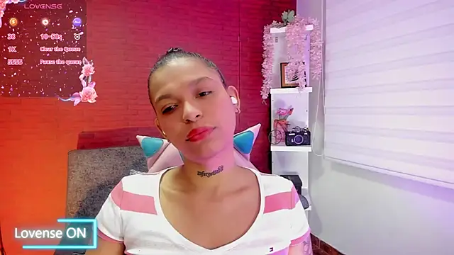 samantha simur online show from December 2024 12:38:01 AM