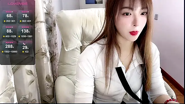 Snapshot of NINIbaby-99 chatting on January 2025 06:24:02 PM NINIbaby-99 online show from January 2025 06:24:02 PM