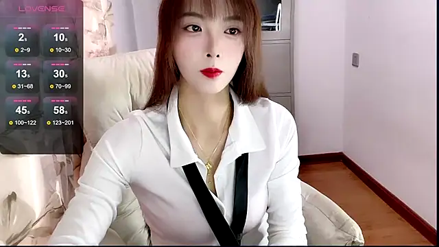 Snapshot of NINIbaby-99 chatting on January 2025 05:54:01 AM NINIbaby-99 online show from January 2025 05:54:01 AM