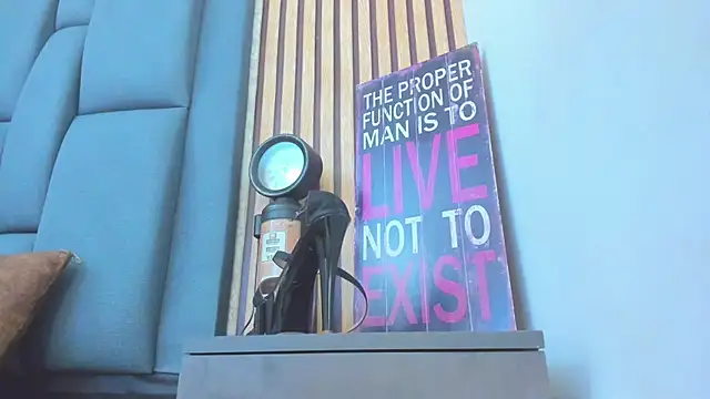 Snapshot of candela_collinss chatting on January 2025 04:29:01 PM candela collinss online show from January 2025 04:29:01 PM