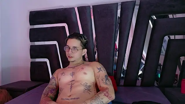 AliceandMax online show from July 2026 12:30:01 PM