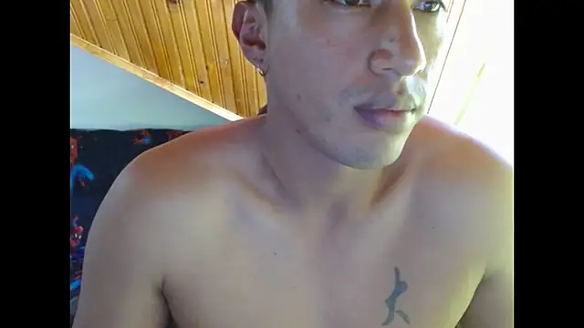 Snapshot of Davixx258 chatting on January 2025 05:37:02 PM Davixx258 online show from January 2025 05:37:02 PM