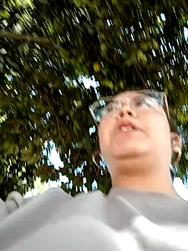 lara moon25 online show from December 2024 06:39:01 PM