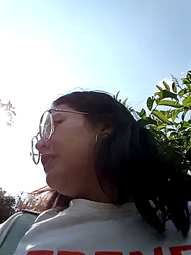 lara moon25 online show from January 2025 07:15:01 PM