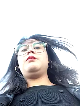 lara moon25 online show from January 2025 09:44:02 PM