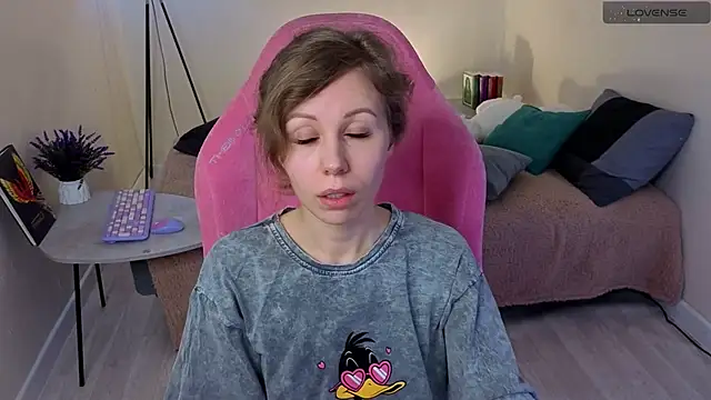 Lill Mary online show from February 2025 06:39:01 AM