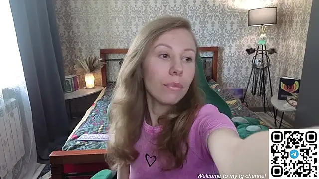 Snapshot of Lill_Mary chatting on May 2026 06:19:01 AM Lill Mary online show from May 2026 06:19:01 AM