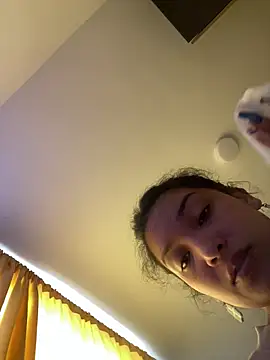 baby lizy online show from November 2025 08:53:02 PM