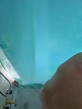 Snapshot of froggymclovin222 chatting on March 2026 06:22:02 PM froggymclovin222 online show from March 2026 06:22:02 PM