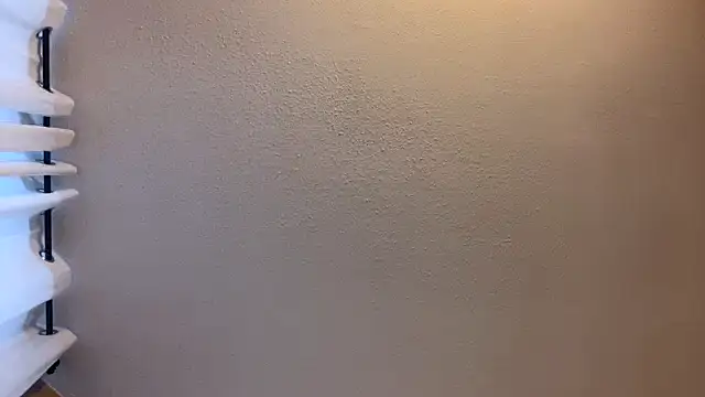 WhiteWomen online show from October 2025 10:54:02 PM