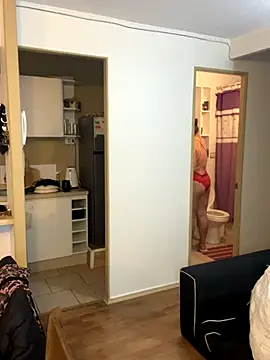 WhiteWomen online show from November 2025 12:49:01 AM