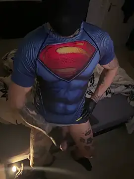 Snapshot of LuggiJack chatting on December 2024 12:05:02 PM LuggiJack online show from December 2024 12:05:02 PM