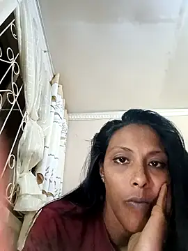 Indian-Seduction online show from November 2025 06:43:01 PM