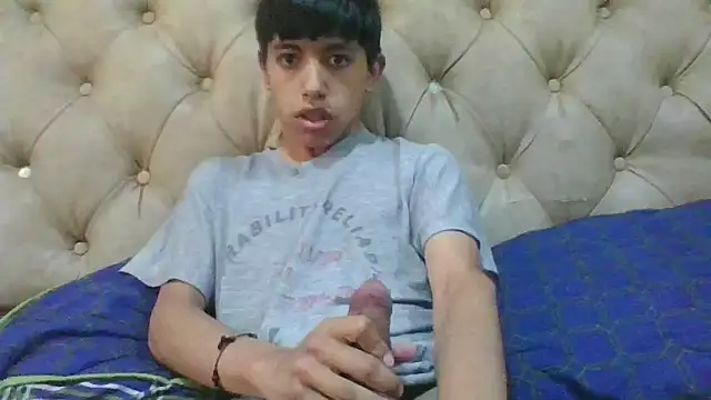 Snapshot of danuel23 chatting on September 2025 03:33:01 PM danuel23 online show from September 2025 03:33:01 PM