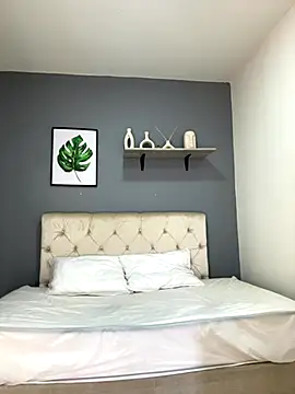 Soe Lara online show from September 2025 11:11:01 AM