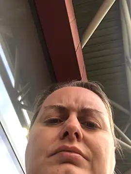 Meliss Official9 online show from November 2025 09:55:02 AM