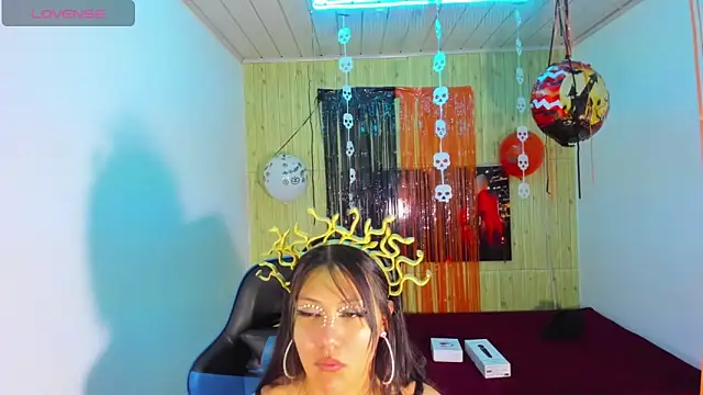 Catalehia Milk online show from October 2025 09:48:02 PM