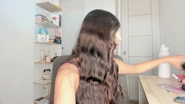 danna davis18 online show from June 2026 06:12:01 PM