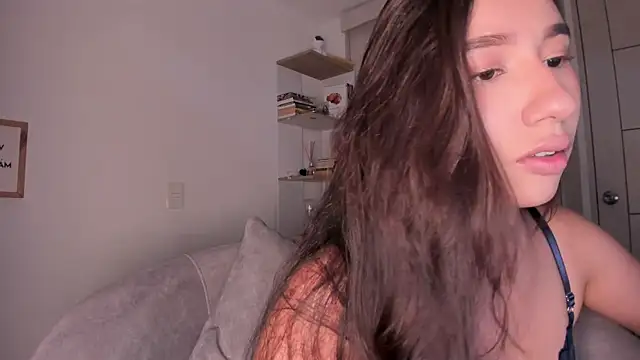 danna davis18 online show from July 2026 04:46:01 PM