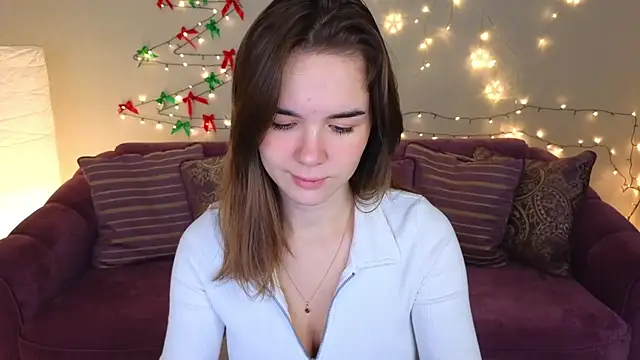 Snapshot of LindaRobertz chatting on December 2024 11:17:01 PM LindaRobertz online show from December 2024 11:17:01 PM