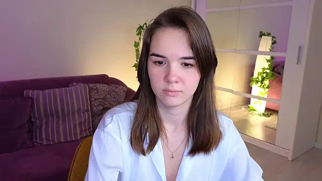 Snapshot of LindaRobertz chatting on January 2025 09:15:02 AM LindaRobertz online show from January 2025 09:15:02 AM