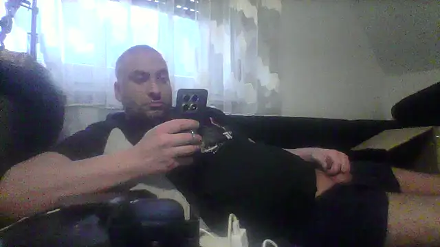 Snapshot of NewyorkDimi chatting on January 2025 07:28:02 AM NewyorkDimi online show from January 2025 07:28:02 AM