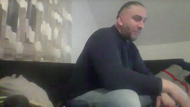 Snapshot of NewyorkDimi chatting on February 2025 03:43:02 AM NewyorkDimi online show from February 2025 03:43:02 AM