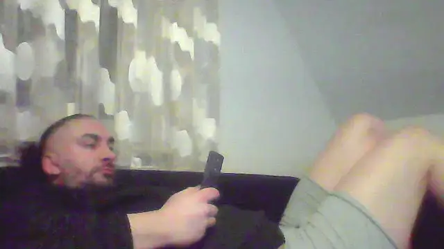 Snapshot of NewyorkDimi chatting on March 2025 05:00:02 AM NewyorkDimi online show from March 2025 05:00:02 AM