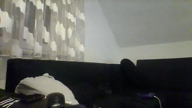 Snapshot of NewyorkDimi chatting on March 2025 04:38:02 AM NewyorkDimi online show from March 2025 04:38:02 AM