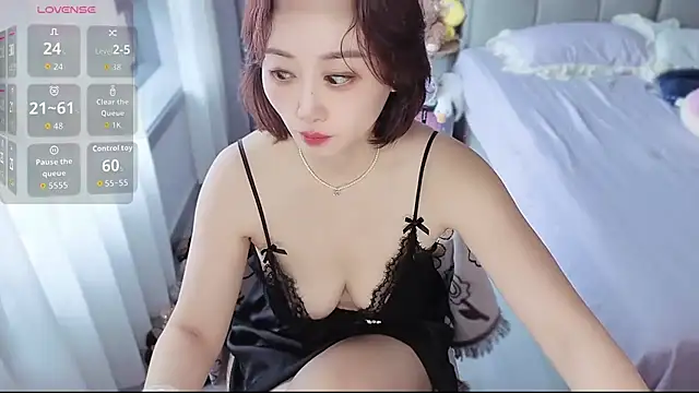 Snapshot of Xiaoyu-G chatting on May 2026 12:27:01 AM Xiaoyu-G online show from May 2026 12:27:01 AM