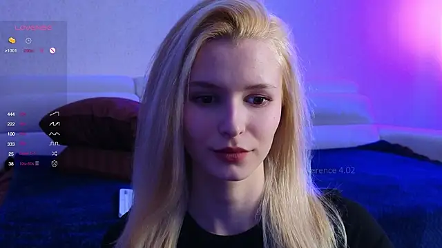 Snapshot of elsa_limerence chatting on February 2025 01:06:01 PM elsa limerence online show from February 2025 01:06:01 PM