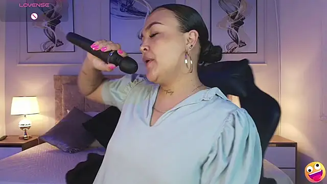 Snapshot of lyn_adamns chatting on March 2025 08:20:02 PM lyn adamns online show from March 2025 08:20:02 PM