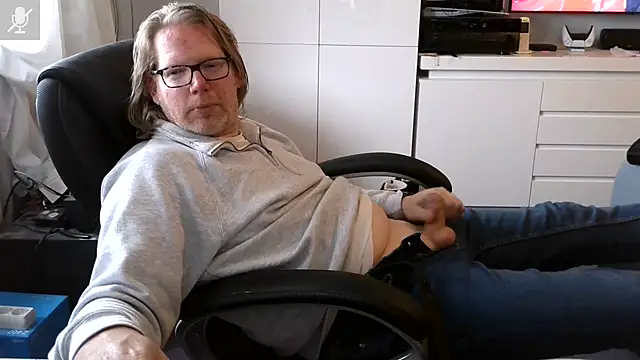 VSteph online show from June 2026 04:17:02 PM