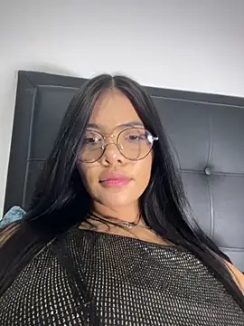 adara scot online show from December 2025 02:05:02 AM