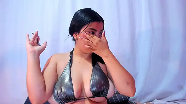 AnithaaYork online show from October 2025 12:06:01 PM