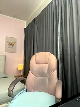 Snapshot of liss_black chatting on September 2025 03:54:01 AM liss black online show from September 2025 03:54:01 AM