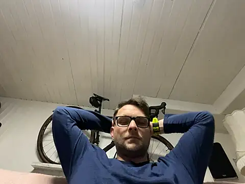 Snapshot of Perry_devot chatting on January 2025 08:07:02 PM Perry devot online show from January 2025 08:07:02 PM