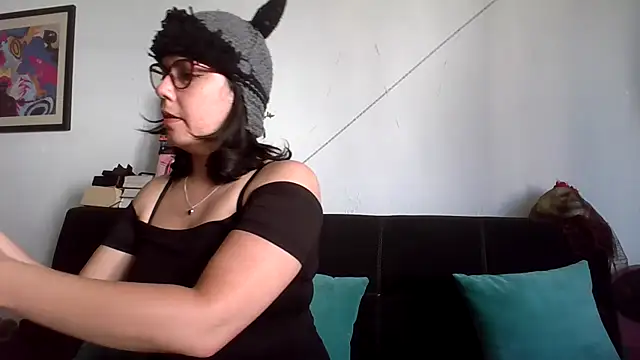 Tiramisu89 online show from November 2025 06:08:01 PM