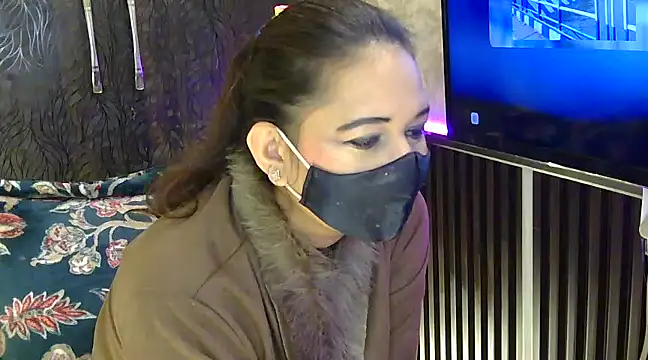 fabdemira online show from January 2025 12:27:01 AM