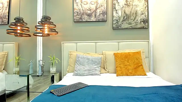 kieran derek online show from December 2025 03:11:01 AM