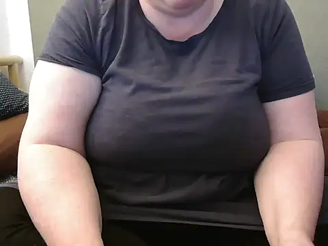 MarthaBriest online show from March 2025 04:17:01 PM