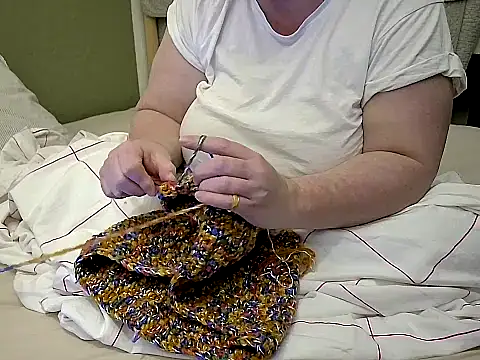 MarthaBriest online show from September 2025 05:00:02 AM