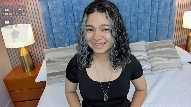 pretty sunlight  online show from April 2026 02:06:01 AM