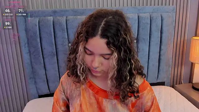 pretty sunlight  online show from July 2026 10:23:02 PM