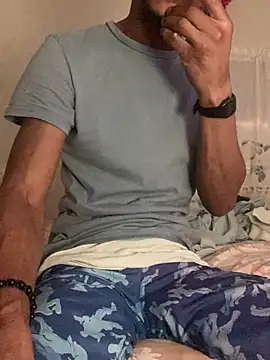 Johnras121 online show from March 2026 11:49:02 AM